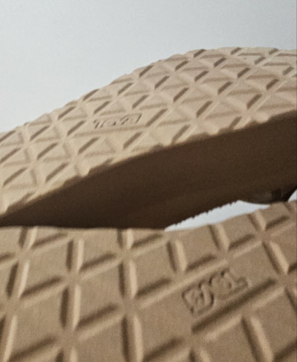Teva Flatform Universal Brown Band Sandals - Picture 5 of 7